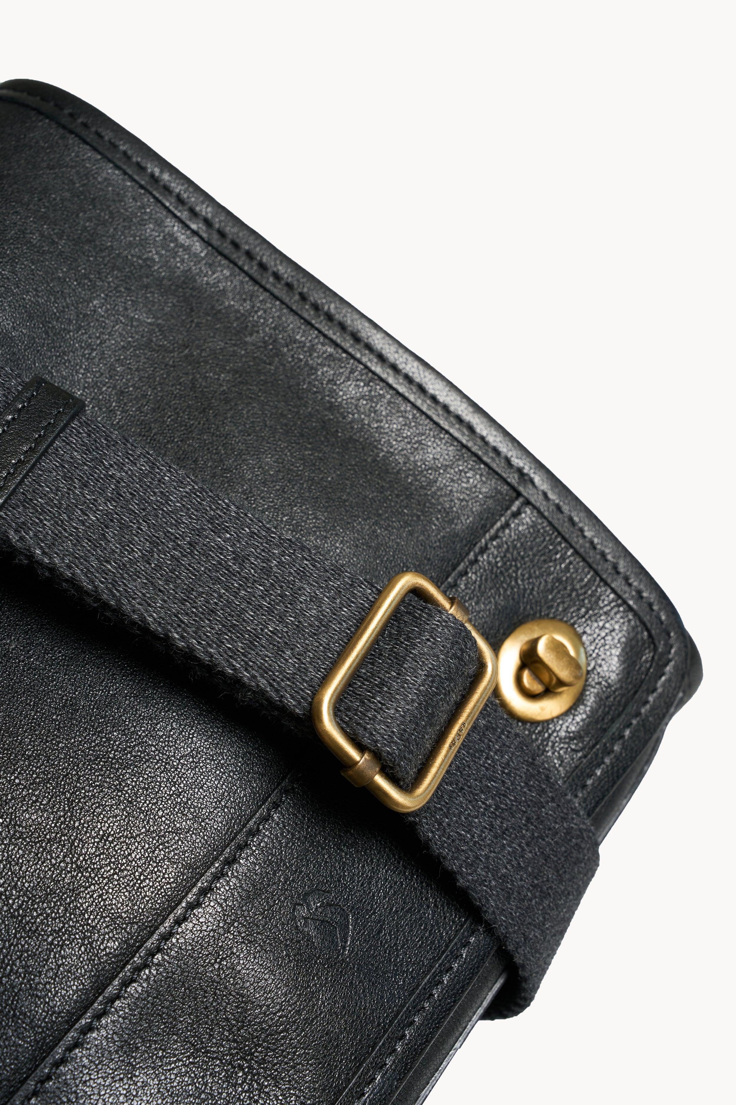 Tracolla Uomo con pattina Nero