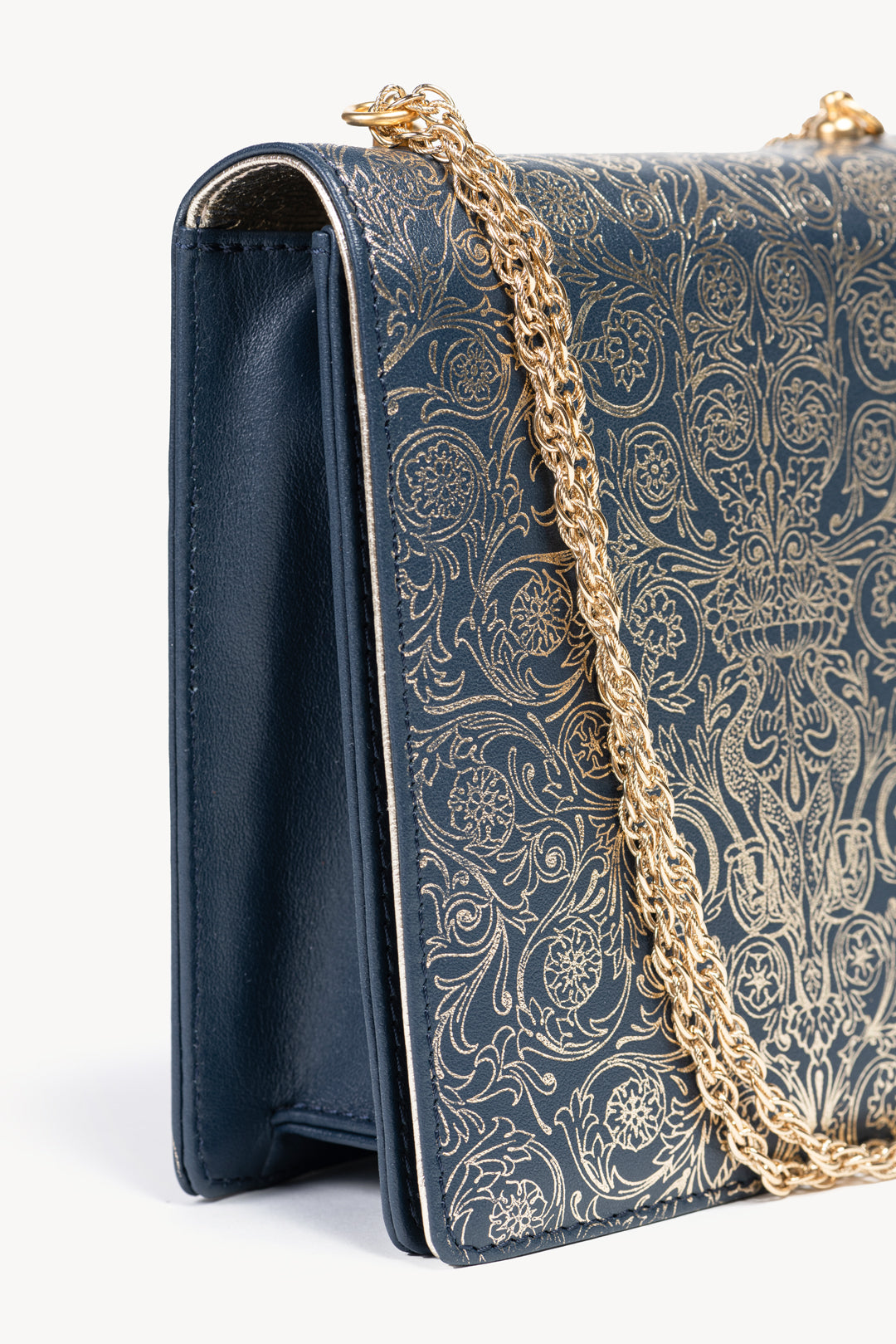 Exclusive decorated clutch bag - Blue