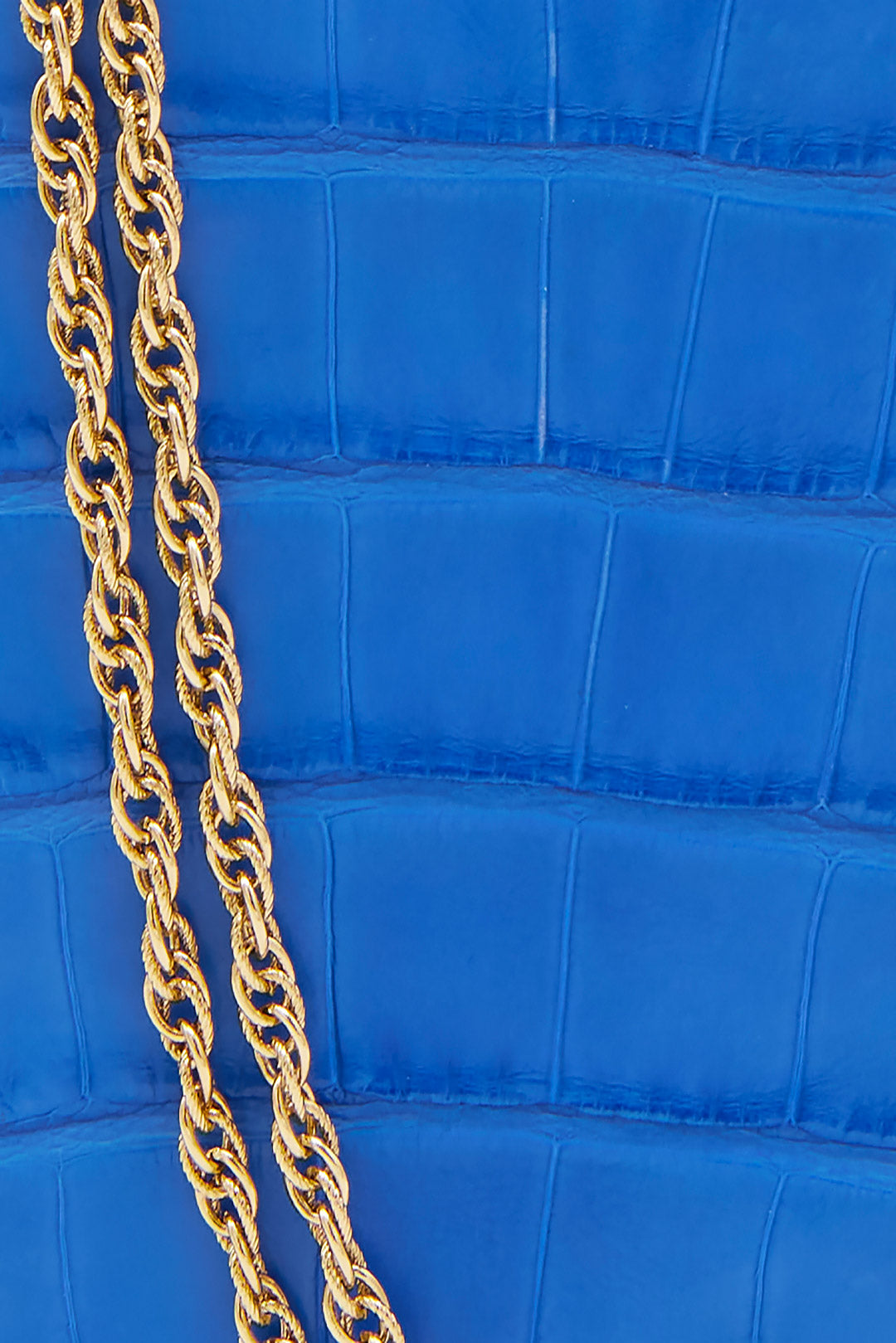 Pochette in pregiato con catena - Blue Pavone